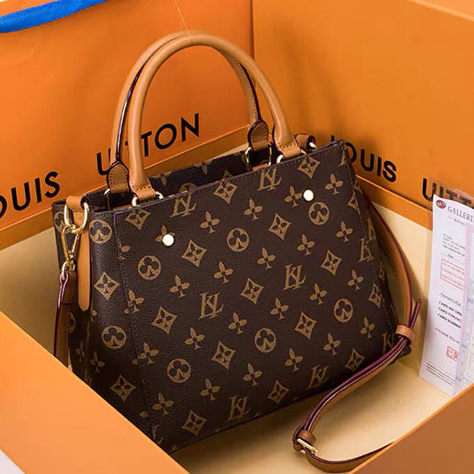 Marmont flap Shoulder Bags Women Chain Bag Crossbody louiseitys viutonitys Messenger bag Designers handbag e Heart Handbags Purses
Marmont flap Shoulder Bags Women Chain Bag Crossbody louiseitys viutonitys Messenger bag Designers handbag e Heart Handbags Purses