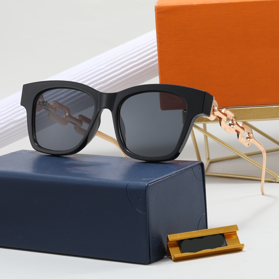 Fashion designer Sunglasses woman man large square polarized glasses chain Oversized Sunglass luxury sun glasses eyewear with box and case
Fashion designer Sunglasses woman man large square polarized glasses chain Oversized Sunglass luxury sun glasses eyewear with box and case