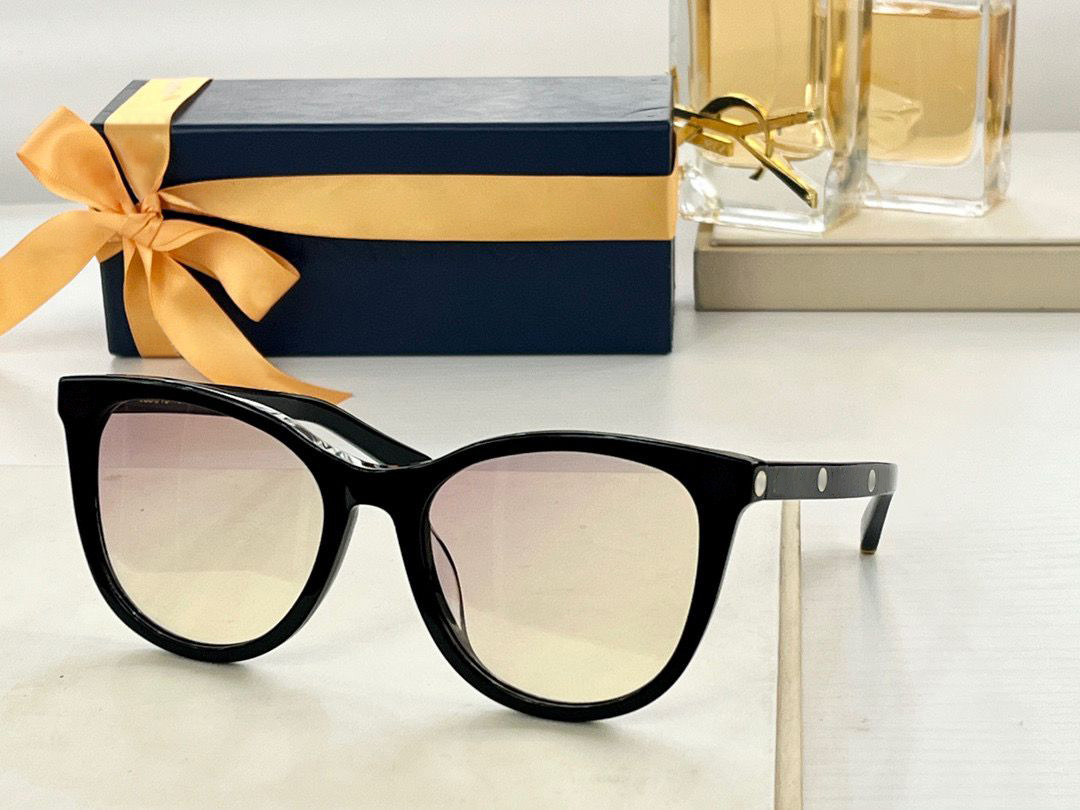 Sunglasses For Woman Designer Retro Summer Z1657E Anti-Ultraviolet Round Full Frame Driving Fishing Fashion Random Box
Sunglasses For Woman Designer Retro Summer Z1657E Anti-Ultraviolet Round Full Frame Driving Fishing Fashion Random Box