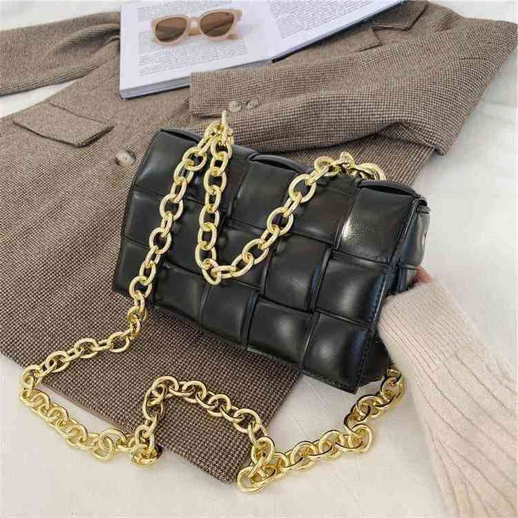 Bottegav Venetas Handbag Bag female chain woven pillow tofu fashion design spring and Autumn Single Shoulder Messenger underarm bag, White
Bottegav Venetas Handbag Bag female chain woven pillow tofu fashion design spring and Autumn Single Shoulder Messenger underarm bag, White