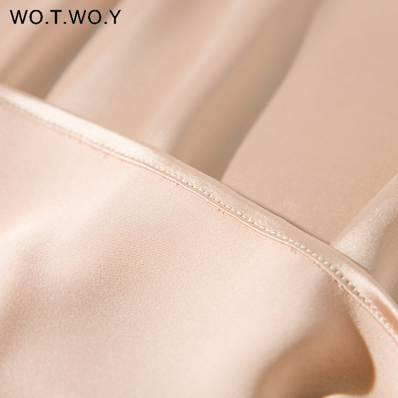 WOTWOY Summer Oversized Long Satin T-shirt Women Shinny Silky Loose Tops Female Casual Black White Short Sleeve Tee Shirts 220321