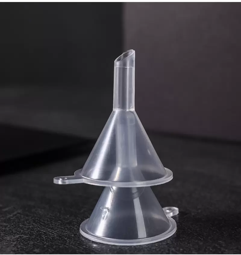 Portable Transparent Mini Funnels Small Plastic Bottleneck Bottles Packing auxiliary tool Kitchen Bar Dining Accessory DH9878