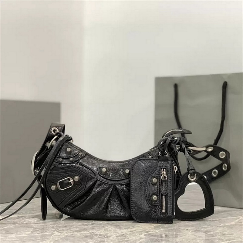 HH Luxury Design Fashion Le Cagole Handmade Bags Handbags Shoulder Bag Women's Crossbody Retro Large Capacity Lady Tote Cosmetic Bucket Messenger Backpack, Add shipping fee
HH Luxury Design Fashion Le Cagole Handmade Bags Handbags Shoulder Bag Women's Crossbody Retro Large Capacity Lady Tote Cosmetic Bucket Messenger Backpack, Add shipping fee