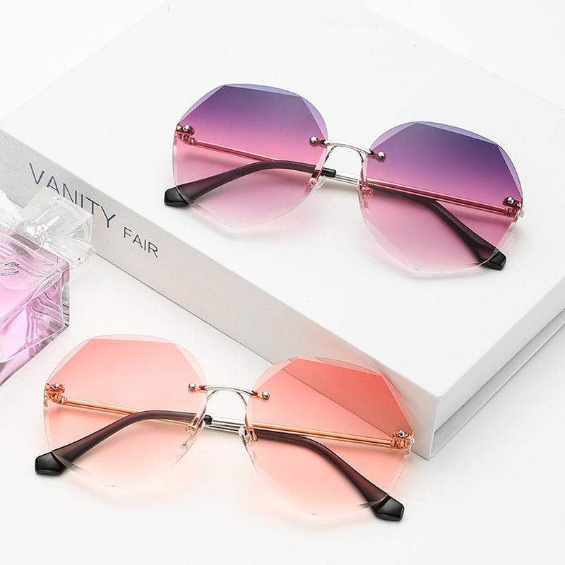 Sunglasses Fashion Round Rimless Women Sun Glasses Female Metal Frameless Gradient Polygon Oculos De SolSunglassesSunglasses
Sunglasses Fashion Round Rimless Women Sun Glasses Female Metal Frameless Gradient Polygon Oculos De SolSunglassesSunglasses