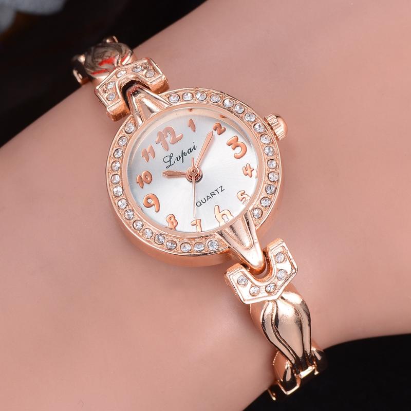 Wristwatches Fashion Ladies Watch Simple Casual Female Quartz WristWatch Alloy Strap Diamond Bracelet Watches Relogio Feminino Zegarek Damsk, Style 2
Wristwatches Fashion Ladies Watch Simple Casual Female Quartz WristWatch Alloy Strap Diamond Bracelet Watches Relogio Feminino Zegarek Damsk, Style 2