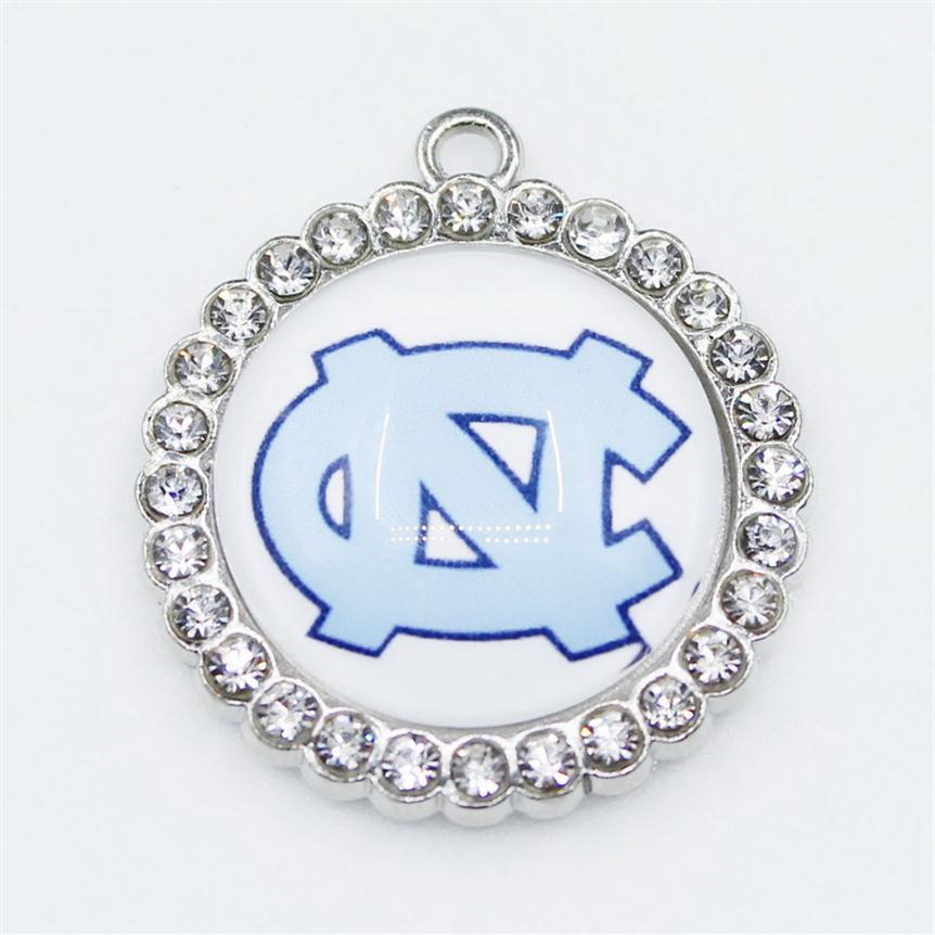 NCAA Dangle Charms North Carolina Tar Heels Hanging Charms DIY Necklace Pendant Bracelet Jewelry Accessory Charms259G
NCAA Dangle Charms North Carolina Tar Heels Hanging Charms DIY Necklace Pendant Bracelet Jewelry Accessory Charms259G