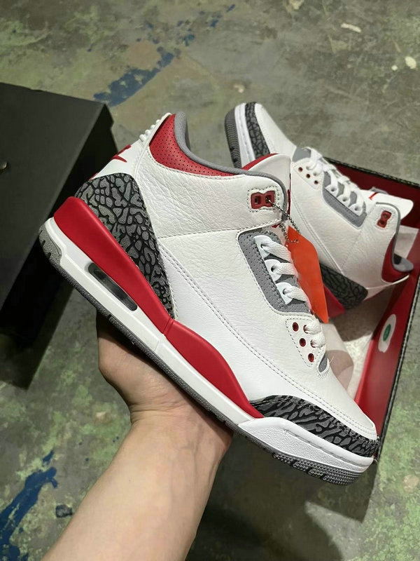 2022 new 3 Retro Fire Red men /women / kids basketball shoes 3s III youth GS big boy sports sneakers
2022 new 3 Retro Fire Red men /women / kids basketball shoes 3s III youth GS big boy sports sneakers