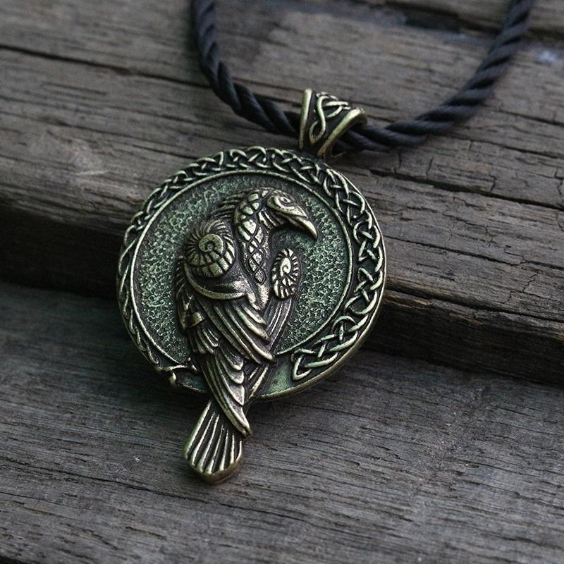 Pendant Necklaces Nordic Viking Animal Necklace Talisman For Men Celtic Knot Crow PendantPendant
Pendant Necklaces Nordic Viking Animal Necklace Talisman For Men Celtic Knot Crow PendantPendant