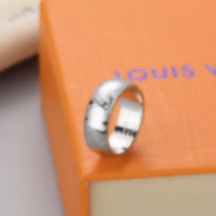 Designer Ring Fashion Heart Rings for Women Original Design Great Quality love Shaped Ring with box 1pcs NRJ
Designer Ring Fashion Heart Rings for Women Original Design Great Quality love Shaped Ring with box 1pcs NRJ