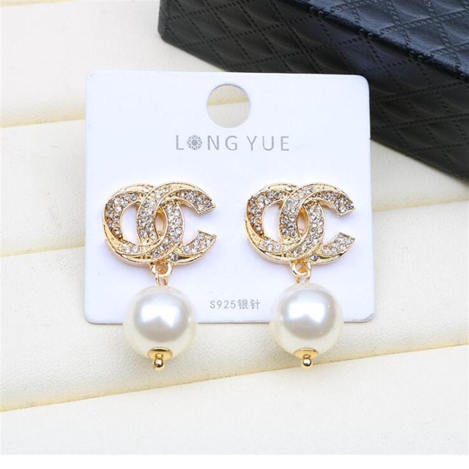 Whole 20 Styles Geometric Peach Heart Stud Earrings Luxury Women Brand Designer Letter Earring 18K Gold Plated 925 Silver Wome295H 
Whole 20 Styles Geometric Peach Heart Stud Earrings Luxury Women Brand Designer Letter Earring 18K Gold Plated 925 Silver Wome295H