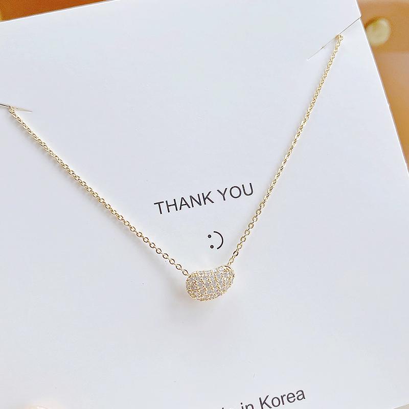 Other Ins Cute Tiny Exquisite Micro Inlaid CZ Beans Women Necklace Bling Zirconia Creative Stylish Colar Kolye Jewelry GiftOther
Other Ins Cute Tiny Exquisite Micro Inlaid CZ Beans Women Necklace Bling Zirconia Creative Stylish Colar Kolye Jewelry GiftOther