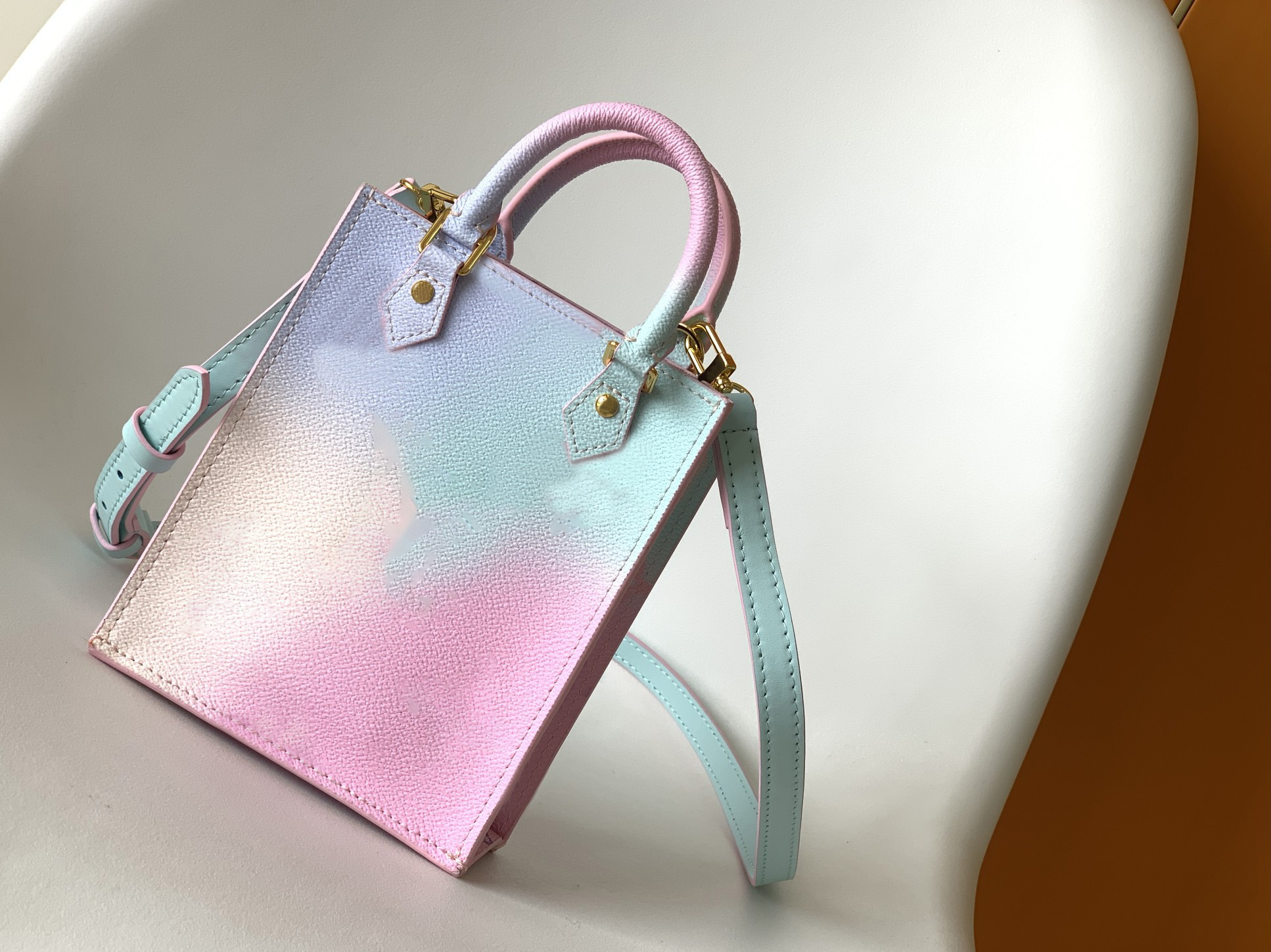 Tote bag cross-body bag luxury designer women's tote bags wallet leather clutch bag cross-bodys shoulder mobile tote bags 1341, 1341#l1
Tote bag cross-body bag luxury designer women's tote bags wallet leather clutch bag cross-bodys shoulder mobile tote bags 1341, 1341#l1