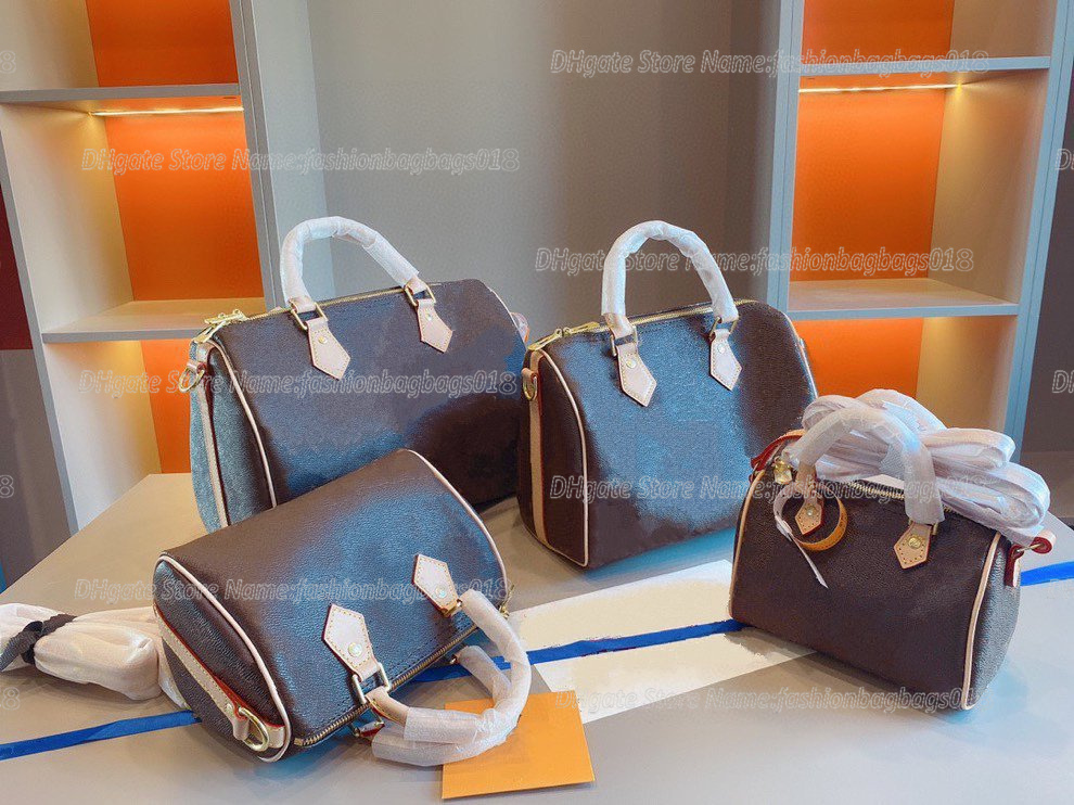 Speedy Bandouliere Nano Mini Boston Bag Classic Brown Monograms Coated Canvas Handbag Designers Large Capacity Shoulder Bag Luxurys CrossBody
Speedy Bandouliere Nano Mini Boston Bag Classic Brown Monograms Coated Canvas Handbag Designers Large Capacity Shoulder Bag Luxurys CrossBody