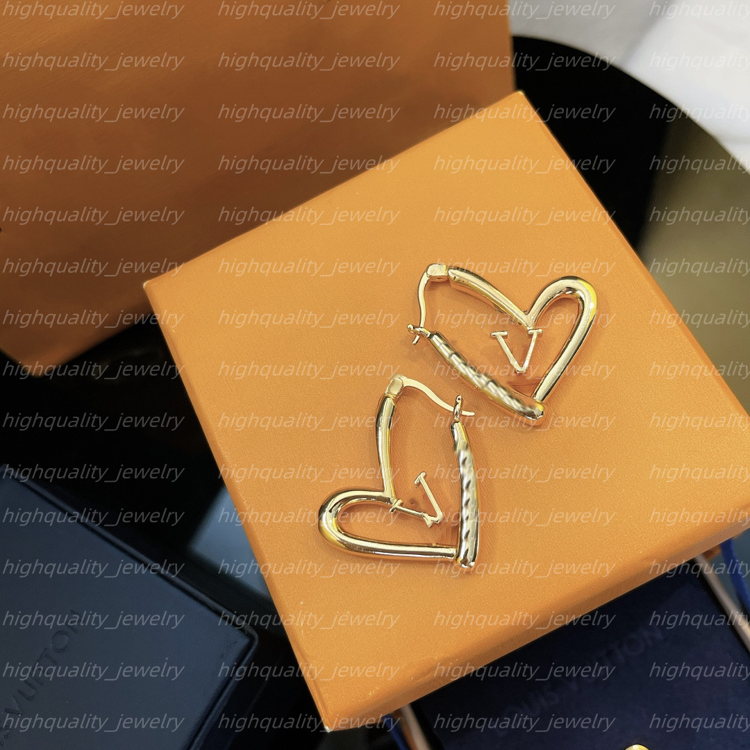 Designer New Fashion Letter Pendant Earrings Women's Brand Designer Earrings Women's V3
Designer New Fashion Letter Pendant Earrings Women's Brand Designer Earrings Women's V3