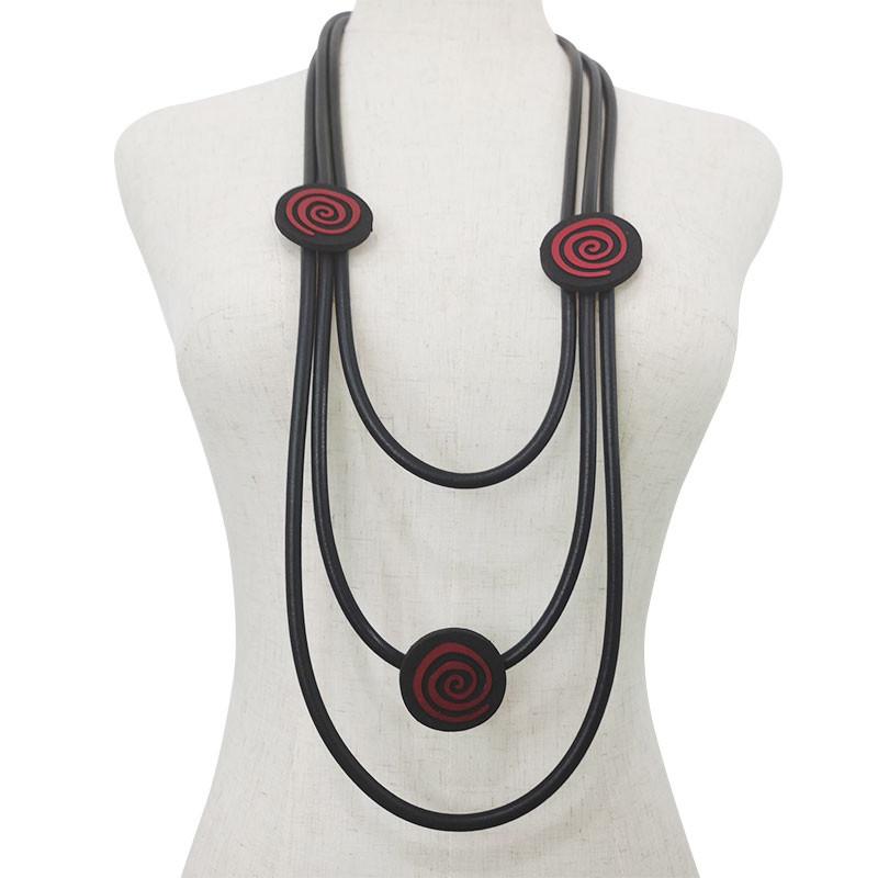 Pendant Necklaces YD&YDBZ Big Round Red Whirlpool Statement Necklace For Women Punk Style Multi Layer Foam Rubber Long Luxury JewelryPen
Pendant Necklaces YD&YDBZ Big Round Red Whirlpool Statement Necklace For Women Punk Style Multi Layer Foam Rubber Long Luxury JewelryPen