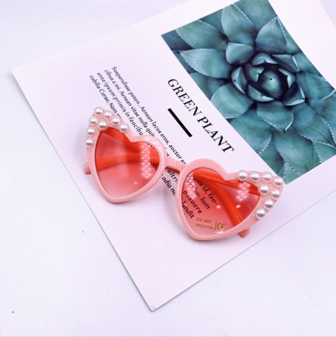 Wholesale Children Sunglasses Kids pearl LOVE Heart Sun Boys Girls Glasses Baby UV400 Safety Frame Eyewear Z260305