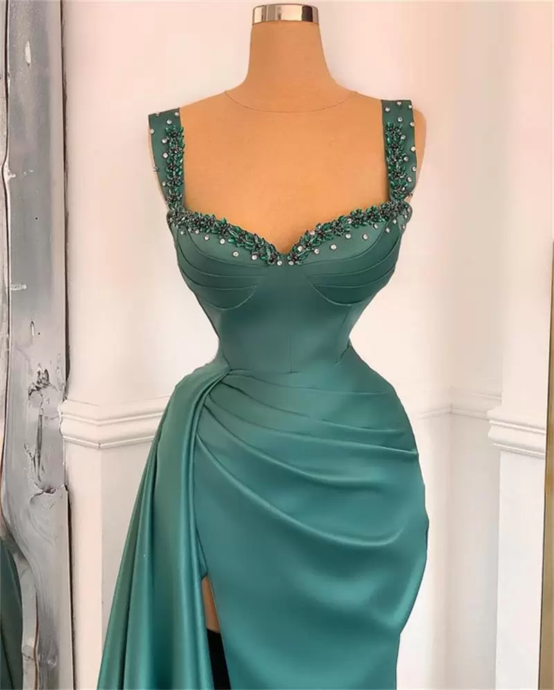 Elegant Straps Satin Evening Dresses With Peplum Detachable Train Crystals Beaded Long Prom Party Gowns Women Charming Sexy Side Split Special Occasio