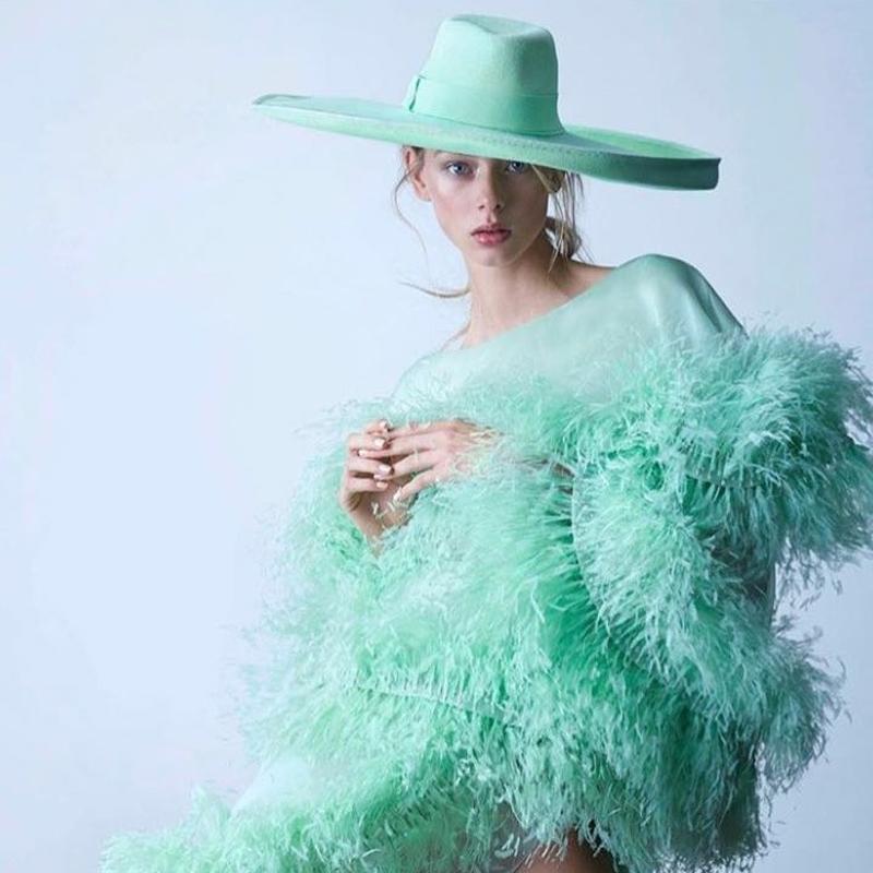 Berets King Wheat Large Brim Women Wool Formal Fedoras Hat Perform Stage S Show Fashion Felt HatsBerets, Green
Berets King Wheat Large Brim Women Wool Formal Fedoras Hat Perform Stage S Show Fashion Felt HatsBerets, Green