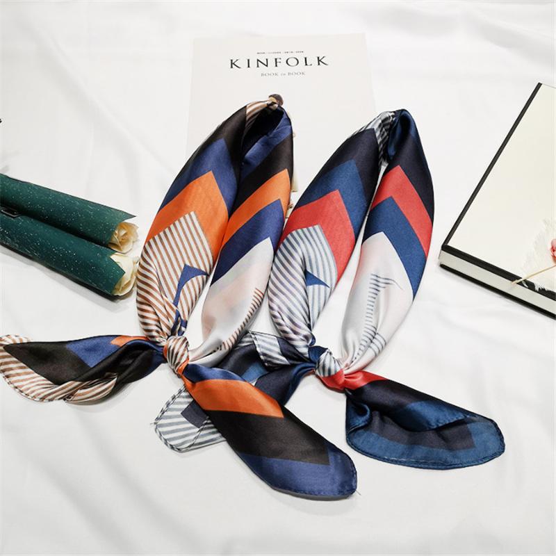 Scarves Fashion Striped Women 70cm Small Square Scarf Letter Print Handkerchief Gorgeous Foulard Ladies Headband Soft BandanaScarves
Scarves Fashion Striped Women 70cm Small Square Scarf Letter Print Handkerchief Gorgeous Foulard Ladies Headband Soft BandanaScarves