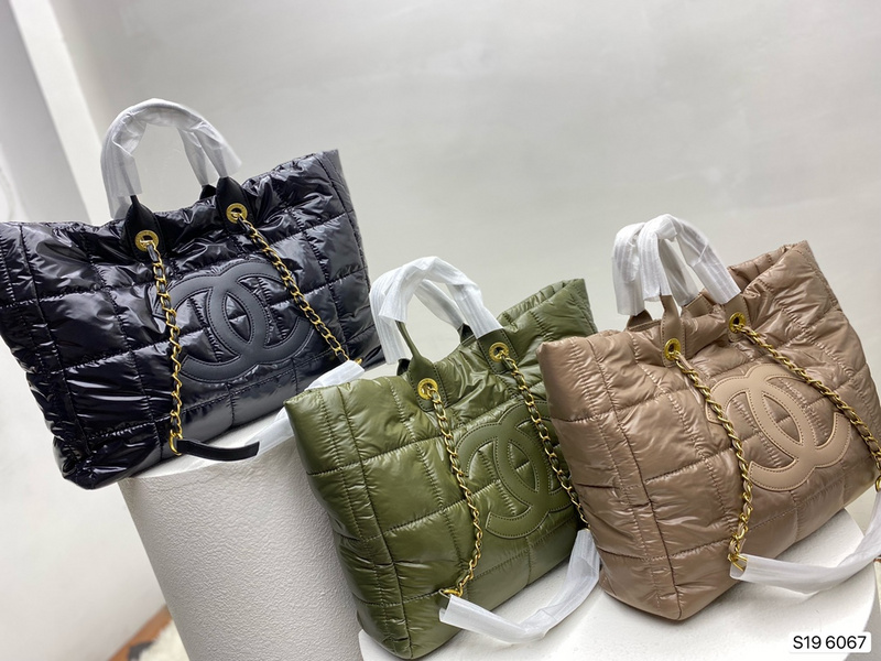 Classic Square Women cases Luxury Brand Designer Flap Crossbody Bags High Quality handbag Leather shoulder tote Chain Shopping bag eweafwqe
Classic Square Women cases Luxury Brand Designer Flap Crossbody Bags High Quality handbag Leather shoulder tote Chain Shopping bag eweafwqe