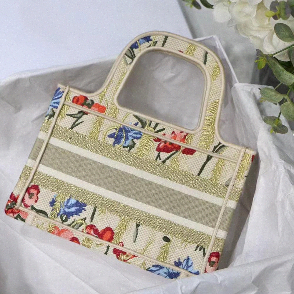 2022 designer book tote handbag purse luxury women handbag shopping oblique jacquard navy blue toile de jouy stripes embroidery jungle pop v2Q5# book tote booktotes diors
2022 designer book tote handbag purse luxury women handbag shopping oblique jacquard navy blue toile de jouy stripes embroidery jungle pop v2Q5# book tote booktotes diors