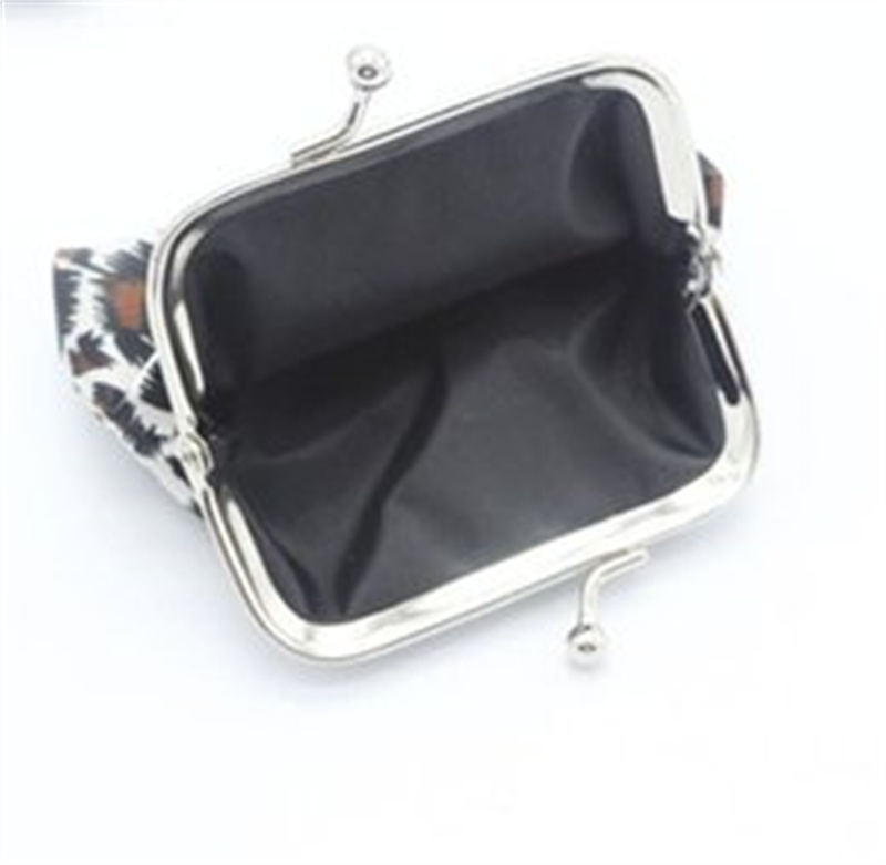 2022 New brand Designer Bags leather shopping package clutch handbag high quality shoulder messenger packages Totes Bags
2022 New brand Designer Bags leather shopping package clutch handbag high quality shoulder messenger packages Totes Bags