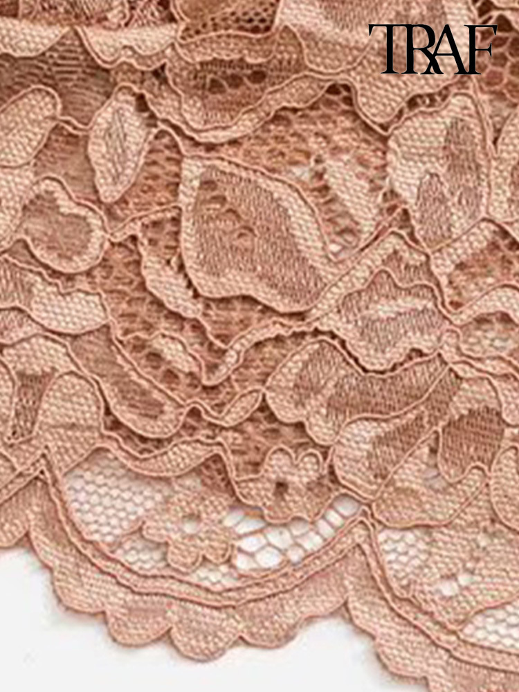 TRAF Women Sexy Fashion Lace Bralette Cropped Tank Top Vintage Backless Adjustable Thin Strap Female Camis Chic Tops 220325