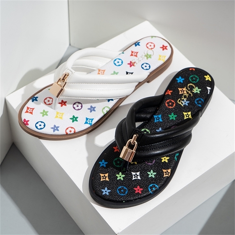 Shoes Woman Gilrs Summer Lock Buckle Clip Flip Flops Anti-slip Slides Cartoon Print Slippers Women Shoes Home Slippers 220406, White
Shoes Woman Gilrs Summer Lock Buckle Clip Flip Flops Anti-slip Slides Cartoon Print Slippers Women Shoes Home Slippers 220406, White