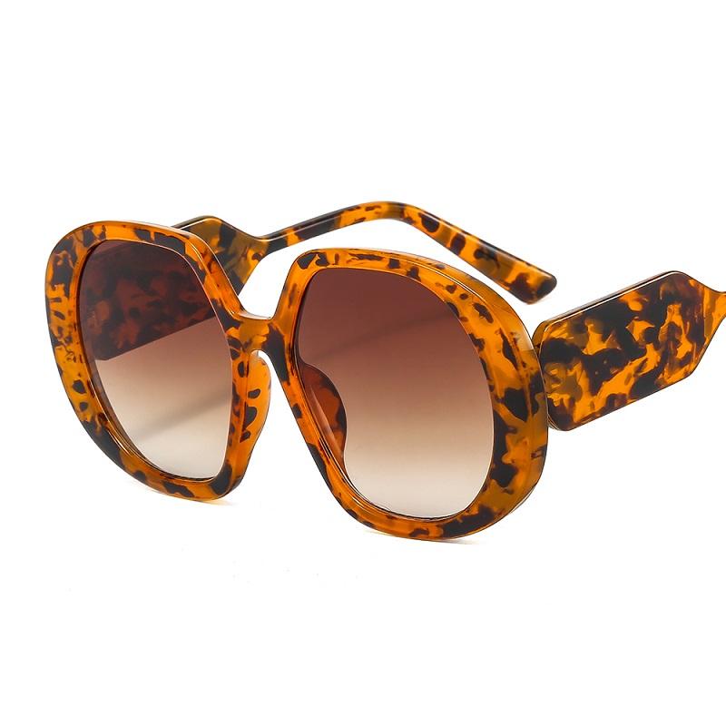 Sunglasses ZLY 2022 Fashion Shield Women Men Vintage Goggle Gradients Lens PC Frame Brand Designer Leopard Black Sun Glasses
Sunglasses ZLY 2022 Fashion Shield Women Men Vintage Goggle Gradients Lens PC Frame Brand Designer Leopard Black Sun Glasses