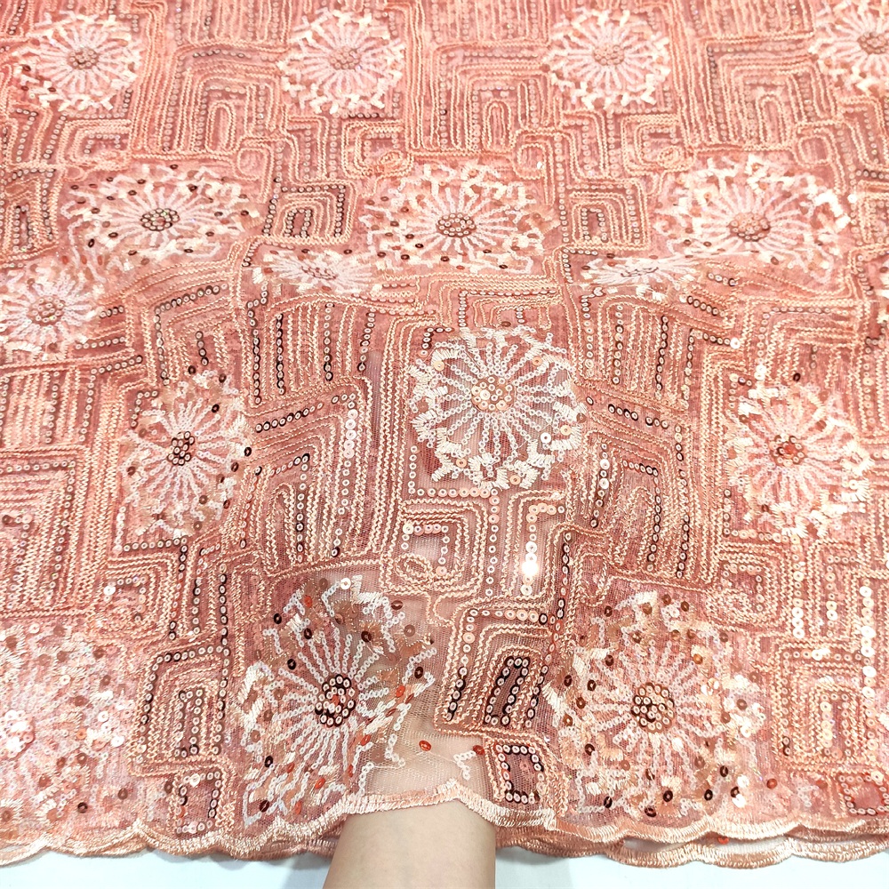 Latest Nigerian Lace Fabric With Sequins For Wedding 2022 High Quality Embroidery Tulle French Net African Laces Fabrics 5yards
Latest Nigerian Lace Fabric With Sequins For Wedding 2022 High Quality Embroidery Tulle French Net African Laces Fabrics 5yards
