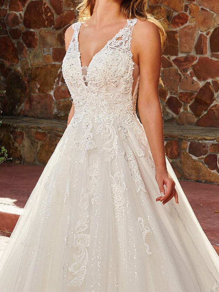 Glitter Tulle Wedding Dresses Bridal Gowns Sweetheart Neckline Applique with Beading Side Seam Illusions Chapel Train