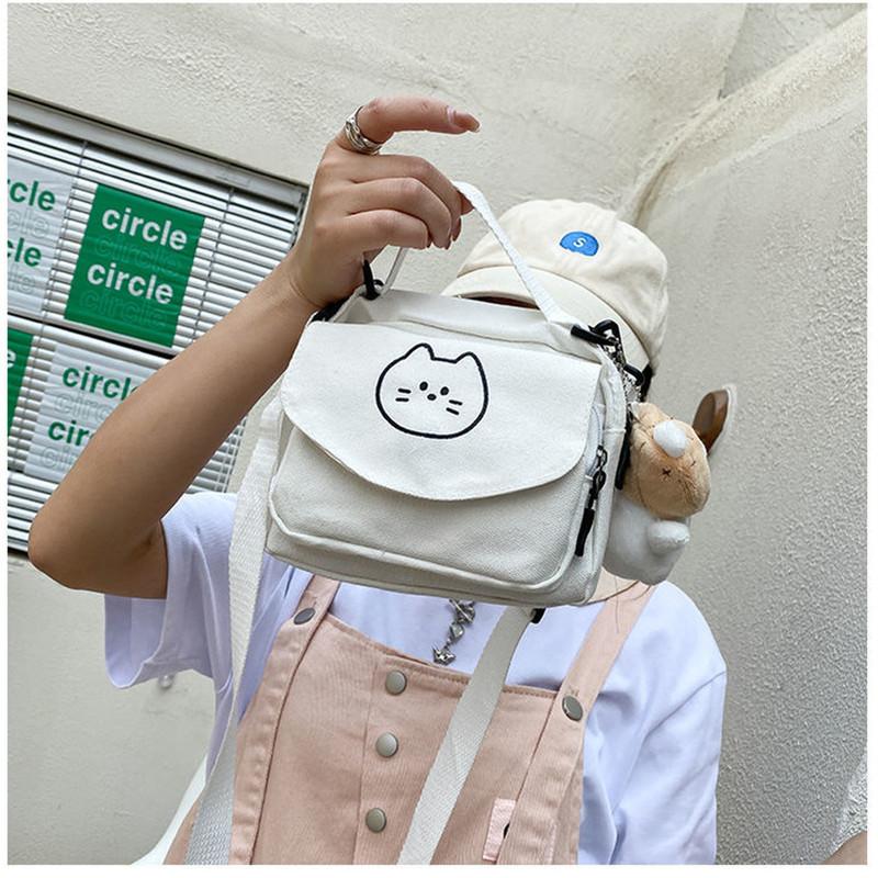 Evening Bags 2022 Canvas Small Fresh Ladies One-shoulder Diagonal Bag Multifunctional Fashion Cartoon Print All-match Package, Black
Evening Bags 2022 Canvas Small Fresh Ladies One-shoulder Diagonal Bag Multifunctional Fashion Cartoon Print All-match Package, Black
