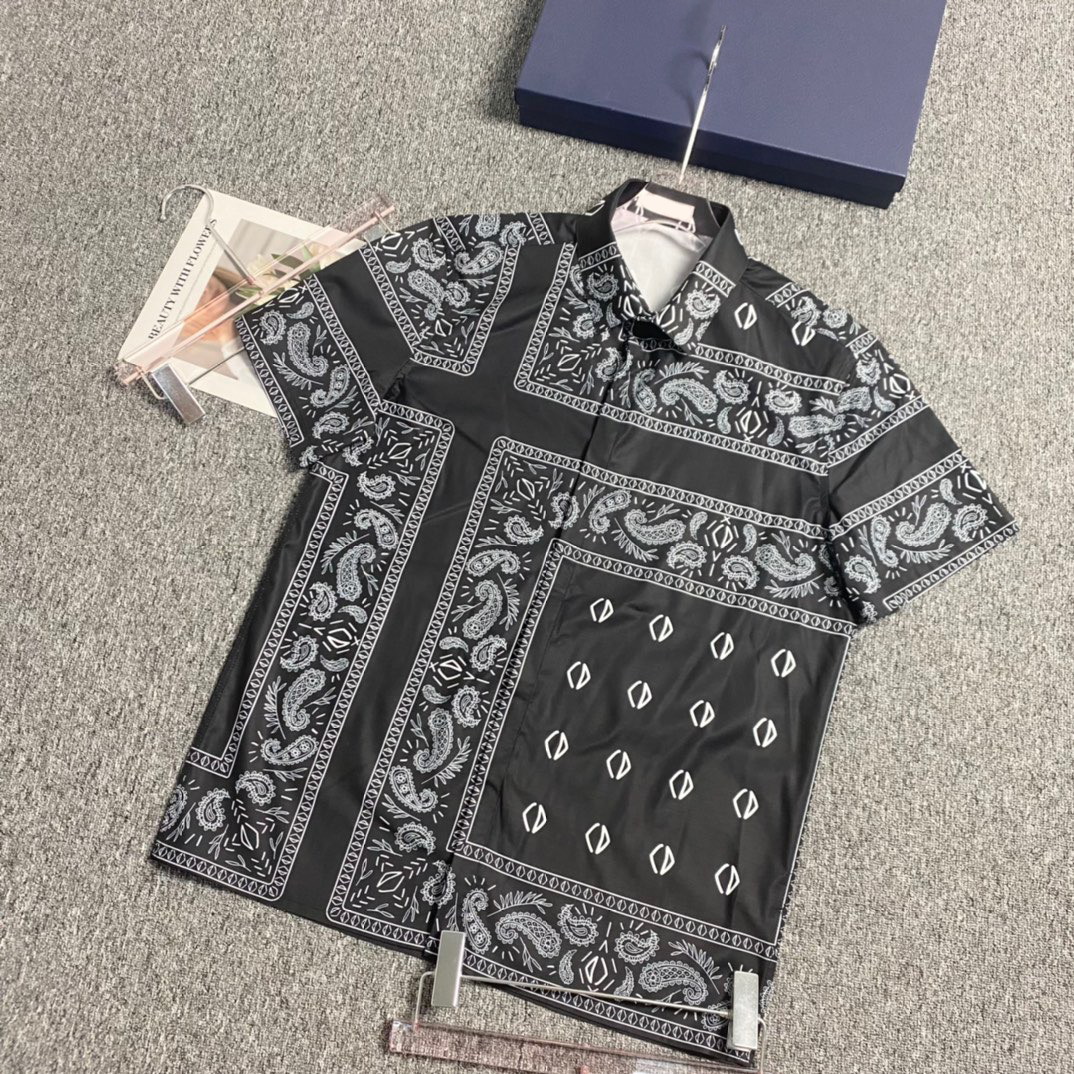 Men's Plus Tees & Polos New AOP jacquard letter knitted sweater in autumn / winter 2022 acquard knitting machine e Custom jnlarged detail crew neck cotton 1w3t 
Men's Plus Tees & Polos New AOP jacquard letter knitted sweater in autumn / winter 2022 acquard knitting machine e Custom jnlarged detail crew neck cotton 1w3t