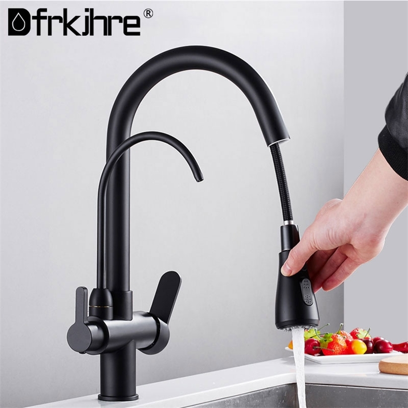 Filter Kitchen Faucet Matte Black Brass Kitchen Faucet With Pure Water Pull Out Style Kitchen Faucet Rotatble Hot Cold Crane T200805 
Filter Kitchen Faucet Matte Black Brass Kitchen Faucet With Pure Water Pull Out Style Kitchen Faucet Rotatble Hot Cold Crane T200805