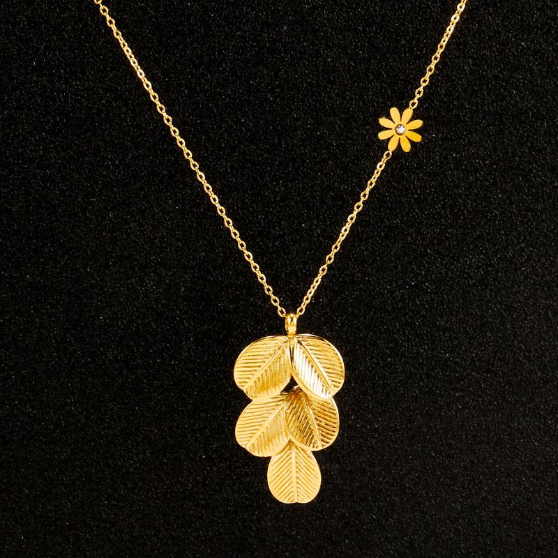 Pendant Necklaces Stainless Steel Link Chain Leaf For Women Golden Choker Flower Accessories Fashion JewelryPendant
Pendant Necklaces Stainless Steel Link Chain Leaf For Women Golden Choker Flower Accessories Fashion JewelryPendant