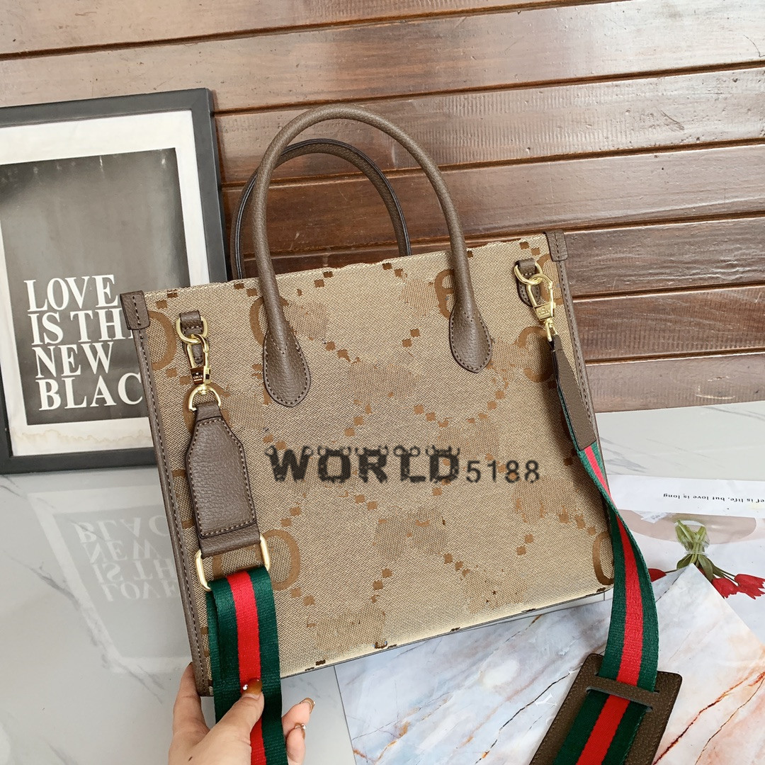 Luxury Designers ON THE GO Tote onthego Monograms Raffia Canvas Giant Embroidery Shoulder bag Womens Designers Luxurys Beach Handbag bags Crossbody Shopping Bag, Bubble bag
Luxury Designers ON THE GO Tote onthego Monograms Raffia Canvas Giant Embroidery Shoulder bag Womens Designers Luxurys Beach Handbag bags Crossbody Shopping Bag, Bubble bag