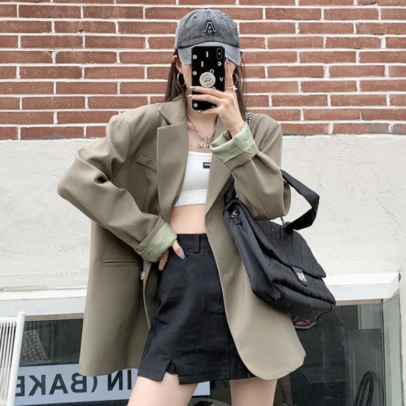 Vintage Loose Blazers Women Notched Collar Female Suits Autumn Single-breasted Long Sleeve Black Solid Outerwear C036, White
Vintage Loose Blazers Women Notched Collar Female Suits Autumn Single-breasted Long Sleeve Black Solid Outerwear C036, White