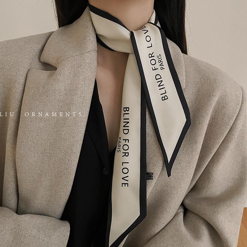 "blind For Love" Long Women Scarf Fashion Hair Bands Chic Silk Letter Print Bag Ribbon Warps Foulard Neckerchief
"blind For Love" Long Women Scarf Fashion Hair Bands Chic Silk Letter Print Bag Ribbon Warps Foulard Neckerchief