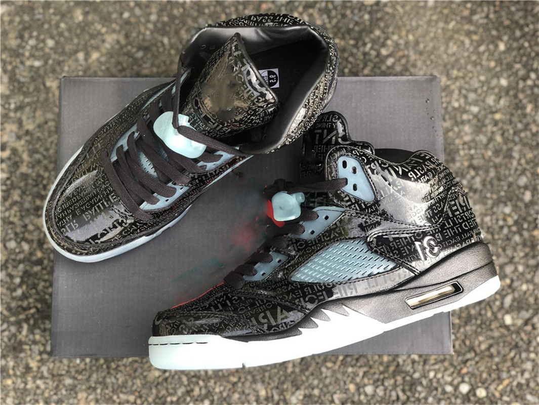 Shoes Retro Authentic 5 Doernbecher Jumpman 5s Man Basketball Glow in The Dark Sports Sneakers Trainers 633068-010 Original
Shoes Retro Authentic 5 Doernbecher Jumpman 5s Man Basketball Glow in The Dark Sports Sneakers Trainers 633068-010 Original