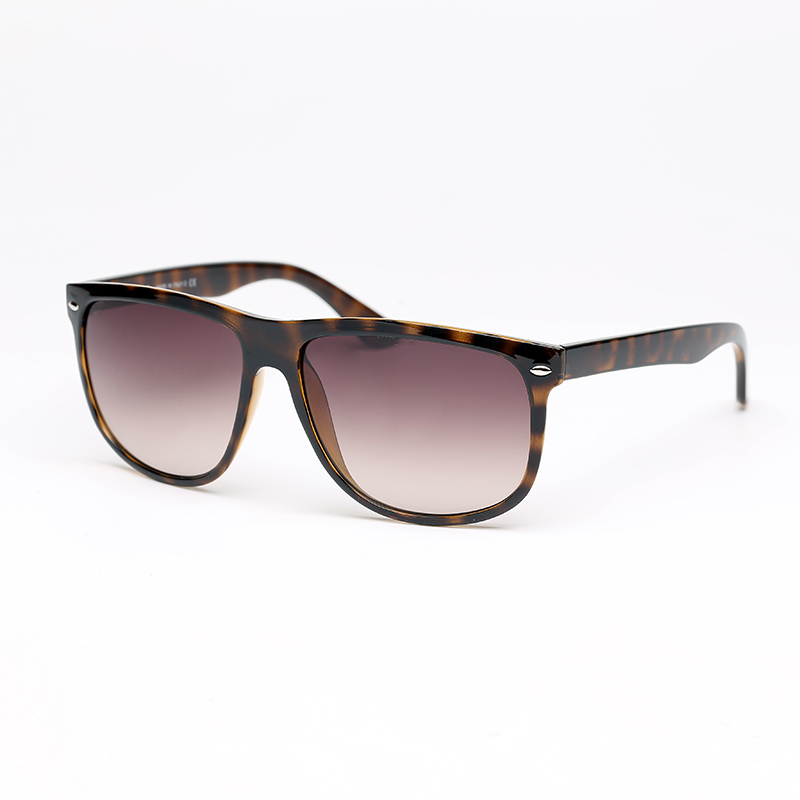 Fashion Metal Sunglasses Womens Mens Sunglasses Design Driving Sun Glasses UV Protection Glass Lenses with leather case and Retail Package
Fashion Metal Sunglasses Womens Mens Sunglasses Design Driving Sun Glasses UV Protection Glass Lenses with leather case and Retail Package