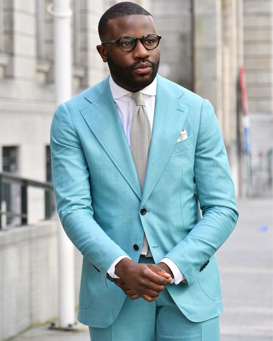 Lake Blue Men Wedding Tuxedos Classic Fit Pants Suits Handsome Groom Prom Party Formal Outfit Jacket and Pants