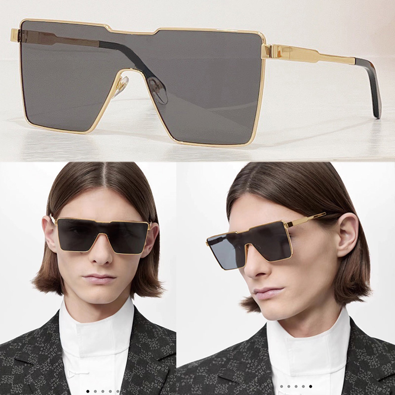CYCLONE METAL SUNGLASSES Mens Womens Oversized square shape of these Cyclone glasses Z1700U witha slim frame updated for the season with original box
CYCLONE METAL SUNGLASSES Mens Womens Oversized square shape of these Cyclone glasses Z1700U witha slim frame updated for the season with original box