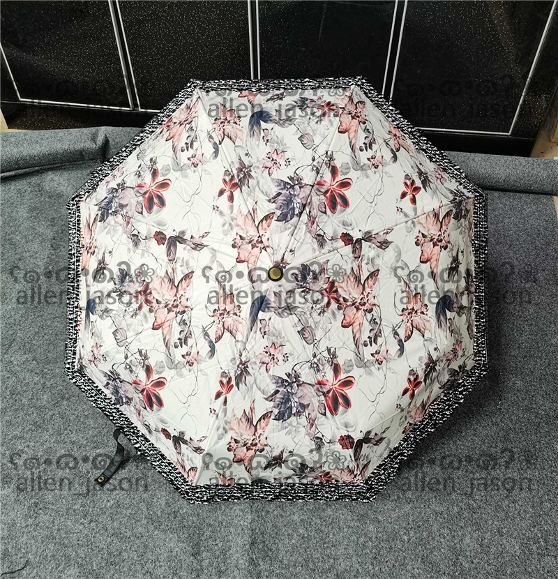 Leaves Europe Sun Umbrellas Hipster Automatic Folding Designer Luxury Umbrellas High Quality Outdoor Travel Multifunction Windproof Rainy Umbrellas, As pic;with box
Leaves Europe Sun Umbrellas Hipster Automatic Folding Designer Luxury Umbrellas High Quality Outdoor Travel Multifunction Windproof Rainy Umbrellas, As pic;with box