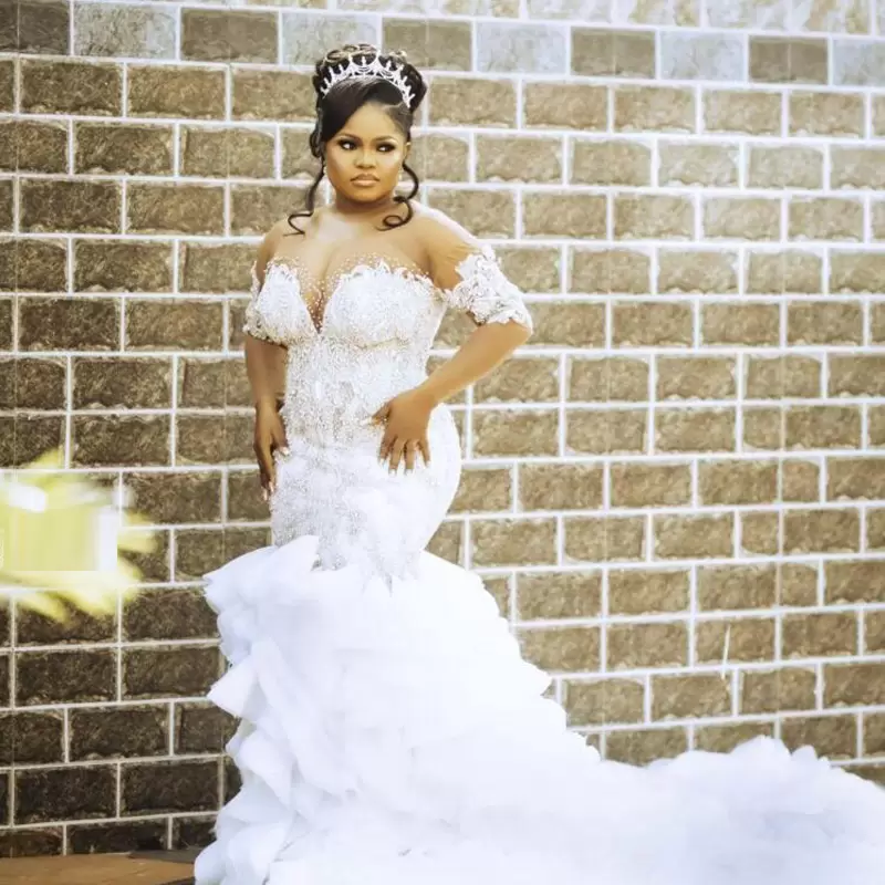 Designer Wedding Mermaid Dresses Bridal Gown Ruffles Long Sleeves Lace Appliqued Beaded Crystals Custom Made Chapel Train Plus Size Vestido De Novia