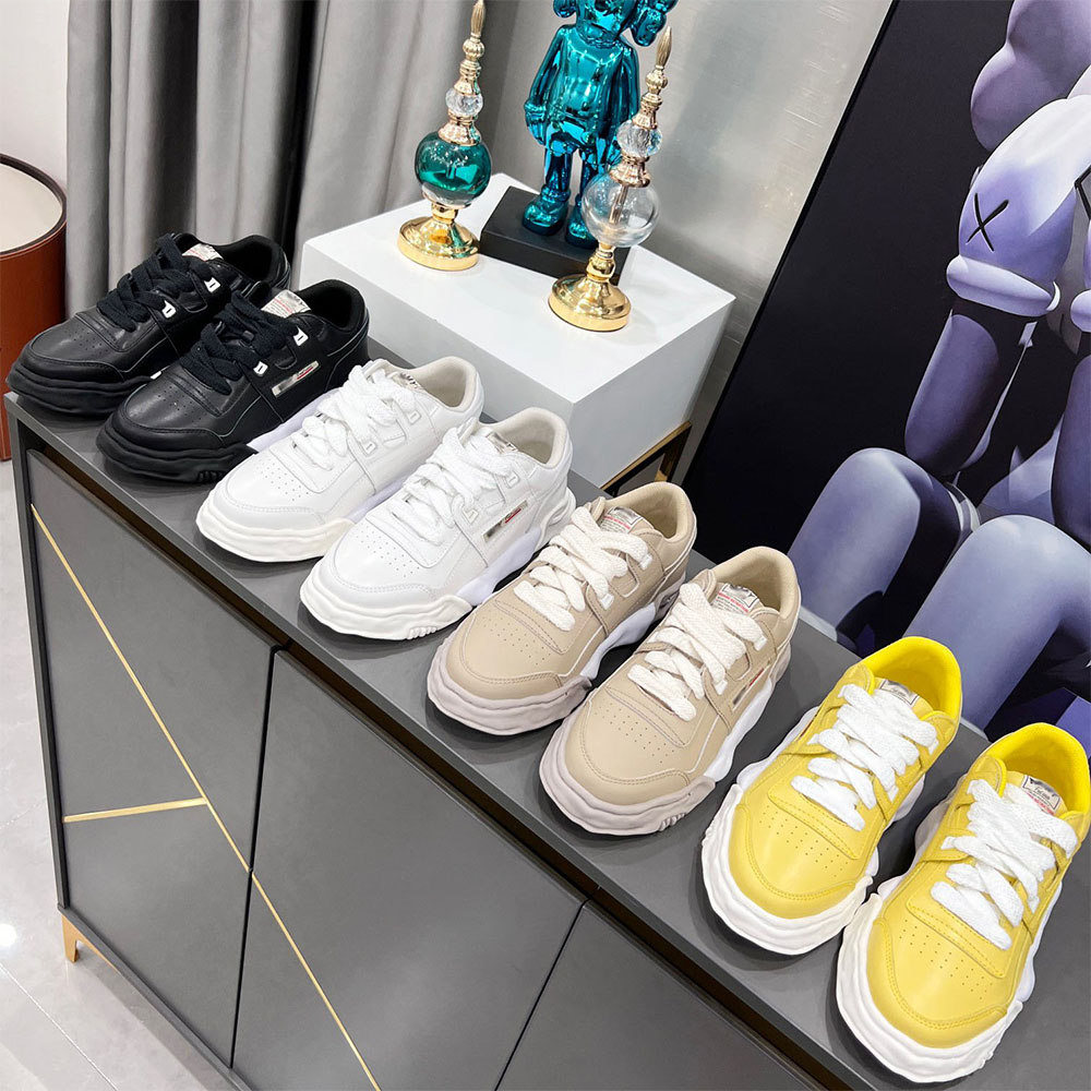 Men and women fashion casual shoes Joker leather designer breathable thick-soled outdoor sneakers size 35-46, Customize
Men and women fashion casual shoes Joker leather designer breathable thick-soled outdoor sneakers size 35-46, Customize