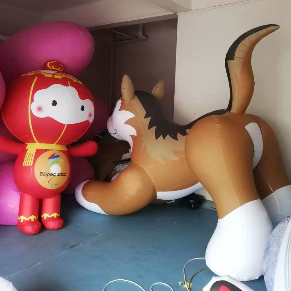 Custom cute giant inflatable wolf model air sealed pvc cartoon animal toy for outdoor advertising