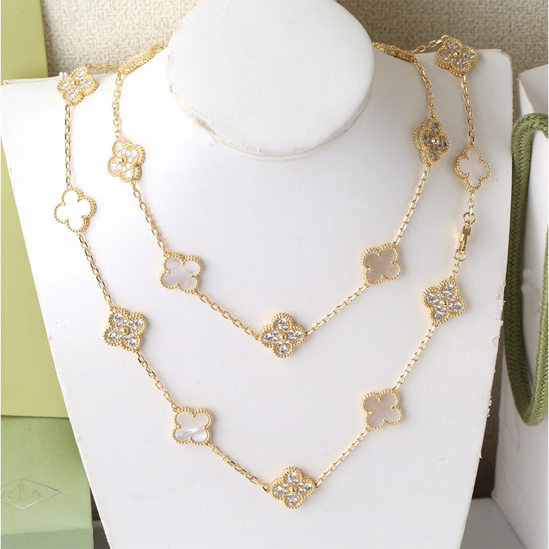 Luxury 20 Flower Crystal Long Choker four-leaf clover Necklace Fashion natural Black White Red Green Shell Designer Necklace for Women
Luxury 20 Flower Crystal Long Choker four-leaf clover Necklace Fashion natural Black White Red Green Shell Designer Necklace for Women