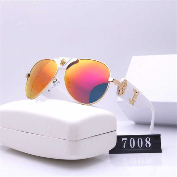 2021 Italy Black Men Women Sunglasses Metal Frame Removable Buckle Medusa Vintage Eyeglasses Coating Lens
2021 Italy Black Men Women Sunglasses Metal Frame Removable Buckle Medusa Vintage Eyeglasses Coating Lens