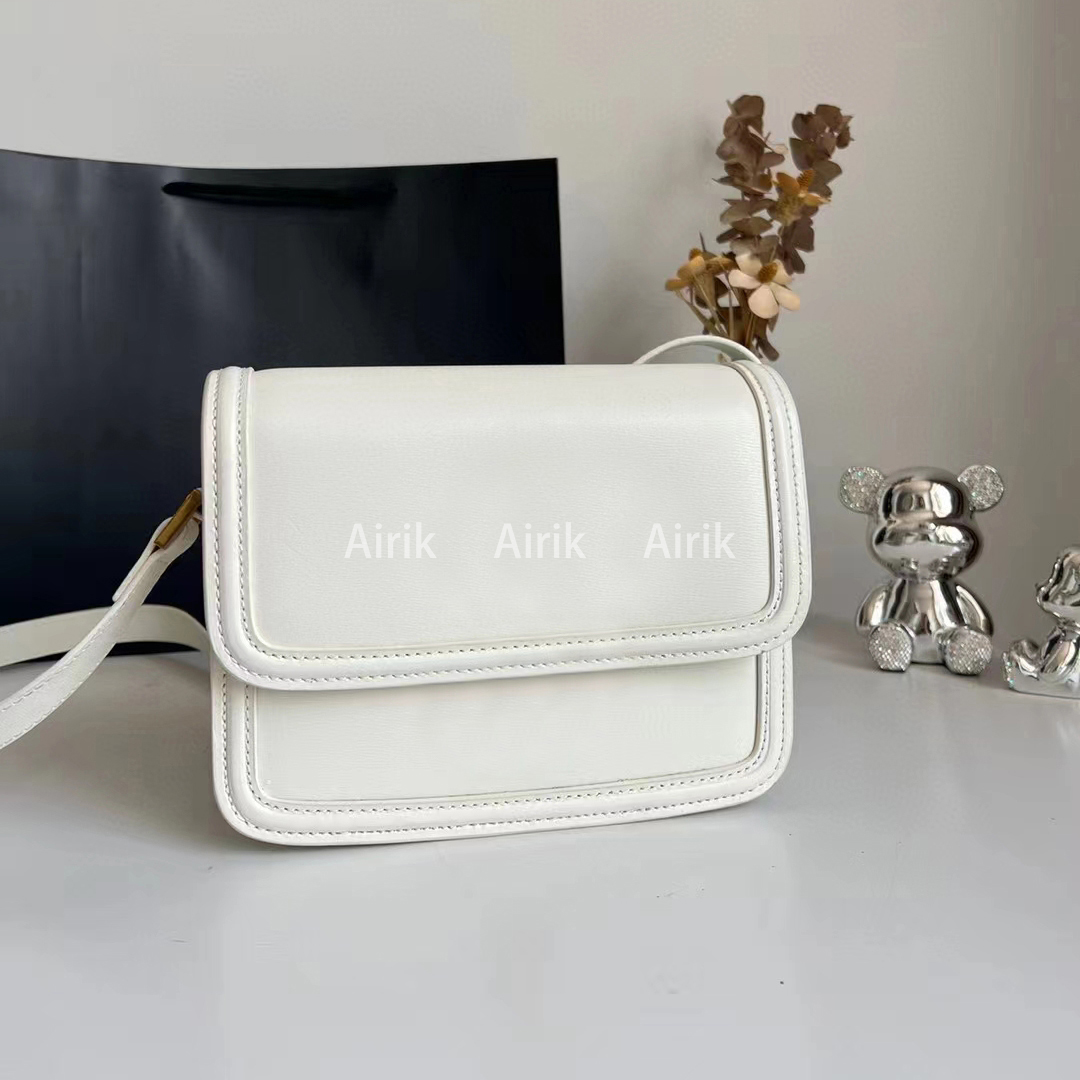 Shoulder Bags New shoulder bag airik 634306 women's wallet handbag crossbody small square bag small and lightweight size 19*13*5cm, White
Shoulder Bags New shoulder bag airik 634306 women's wallet handbag crossbody small square bag small and lightweight size 19*13*5cm, White