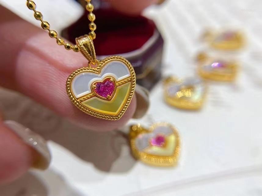 Chains Real 18K Gold Heart Pendant AU750 Fritillaria Clavicle Necklace Classic Match Fine Jewelry Customize Gift
Chains Real 18K Gold Heart Pendant AU750 Fritillaria Clavicle Necklace Classic Match Fine Jewelry Customize Gift